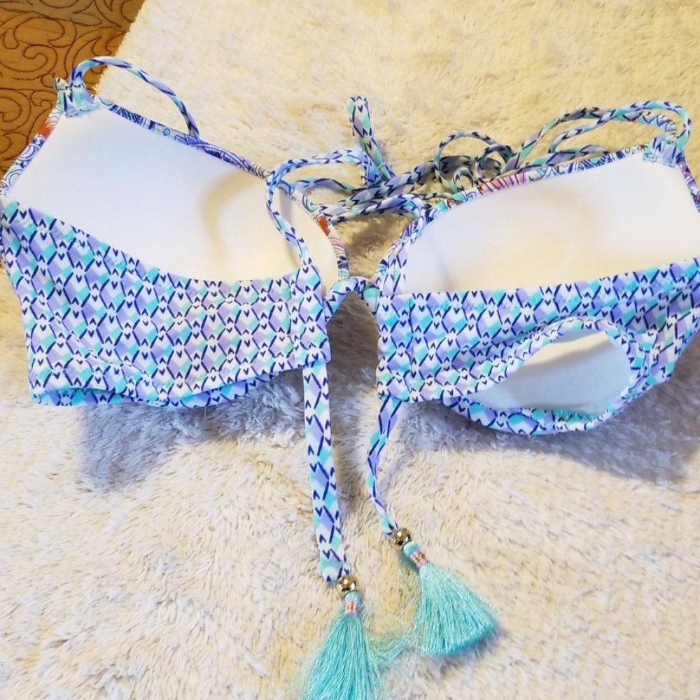 Victorias Secret strappy bikini w/Tassels - Picture 5 of 7